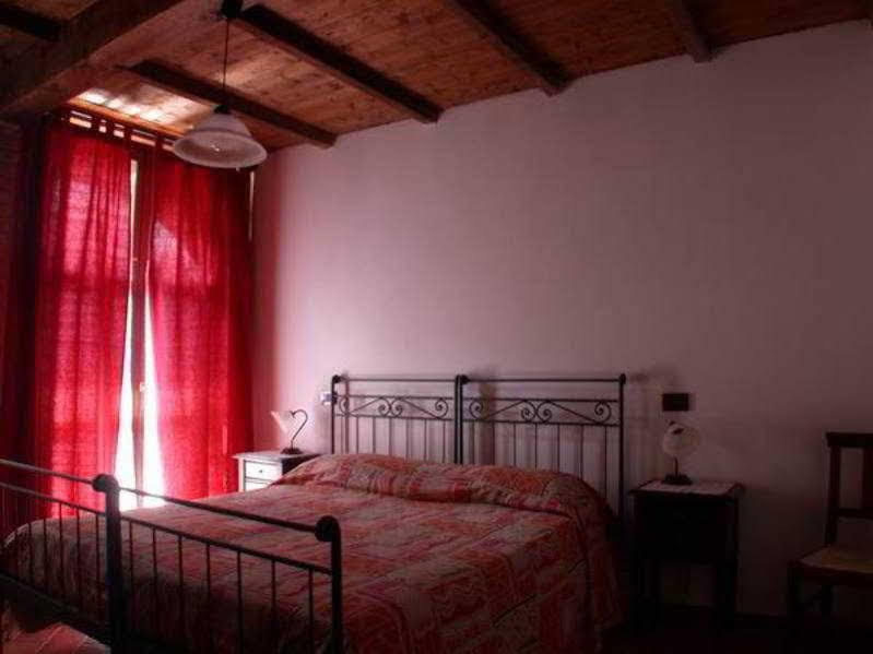 Cascina Caldera Guest House Cantarana Ngoại thất bức ảnh